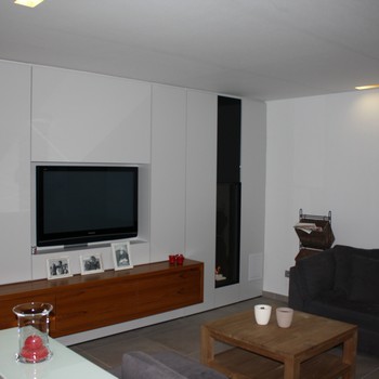 TV-meubel/wand met veel bergruimte